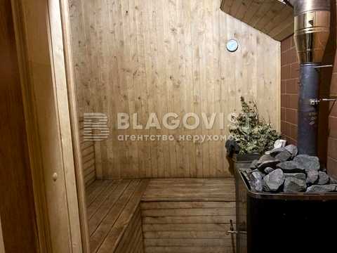 будинок за адресою Київська вул.
