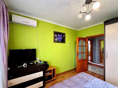 квартира за адресою Дмитра Романченка вул., 18