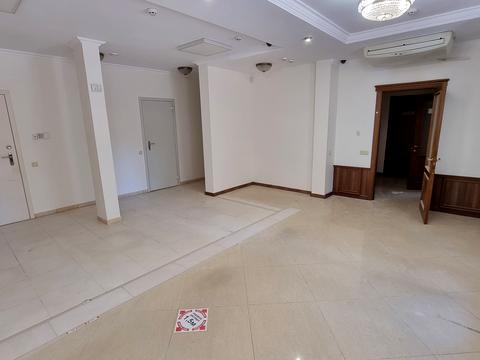 комерційна за адресою Київ, Володимирська вул., 63А
