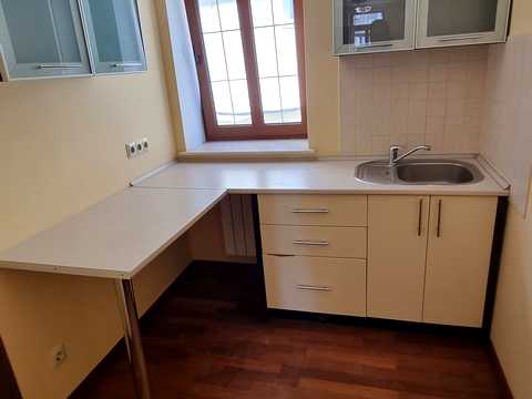 комерційна за адресою Київ, Володимирська вул., 63А