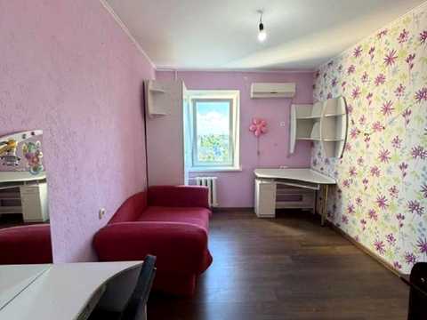 квартира за адресою Небесної Сотні просп. (Маршала Жукова), 10-А