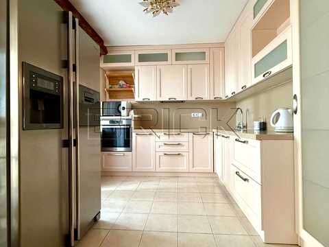 квартира за адресою Олександра Довженка вул., 14/1
