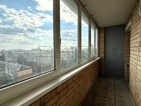 квартира за адресою Олександра Довженка вул., 14/1