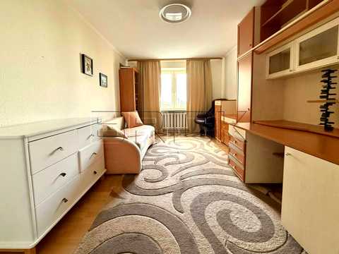 квартира за адресою Олександра Довженка вул., 14/1