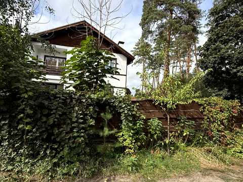 дом по адресу 9-я Линия ул.