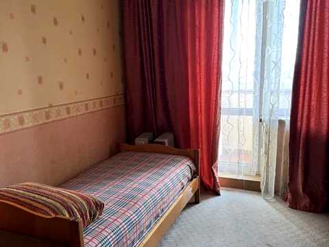 квартира за адресою Феофіла Яновського вул., 1