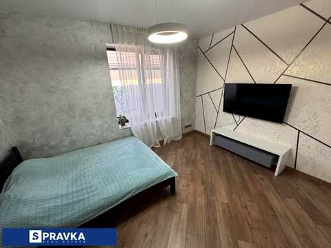 будинок за адресою Незалежності вул.