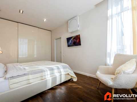 квартира за адресою Джона Маккейна вул. (Івана Кудрі), 7