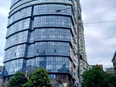 паркоместо по адресу Кловский спуск, 7