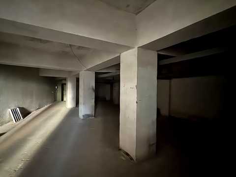 коммерческая по адресу Евгения Коновальца ул. (Щорса), 32-Б