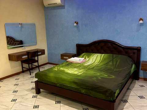 квартира за адресою Малокитаївська вул., 49