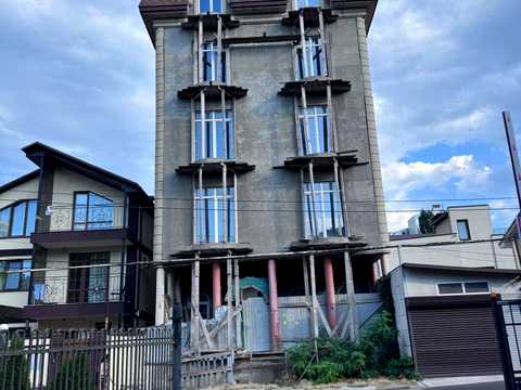 комерційна за адресою Одеса, Тіниста вул., 2а