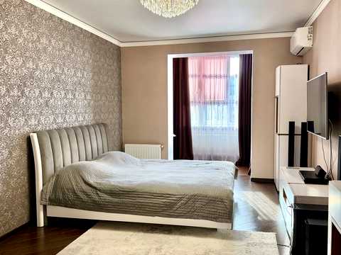 квартира за адресою Чорновола вул., 29