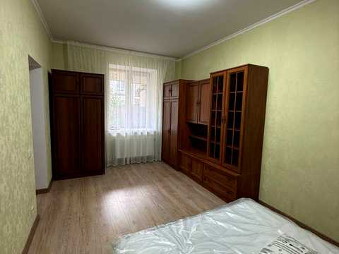 дом по адресу 9-я Линия ул., 25
