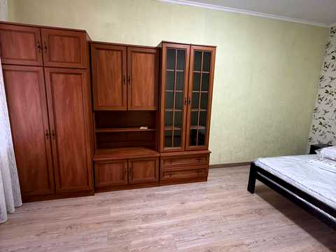 дом по адресу 9-я Линия ул., 25