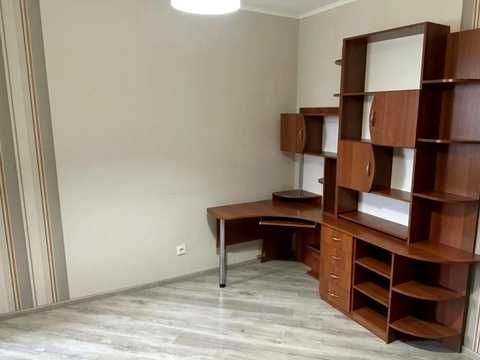 квартира по адресу Драгоманова ул., 6/1