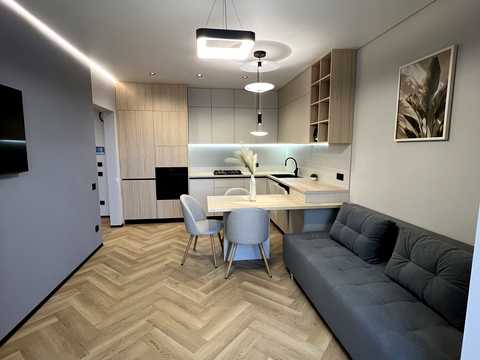 квартира за адресою Августина Волошина вул., 2-А