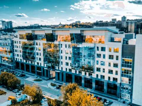 коммерческая по адресу Сім'ї Прахових ул. (Гайдара), 58/10