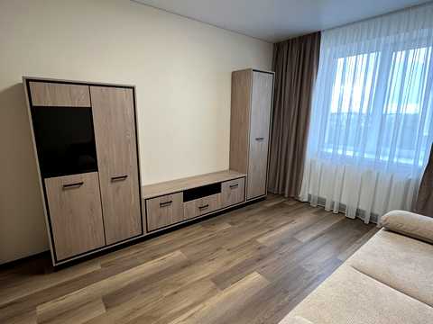 квартира по адресу Черновола ул., 123-А