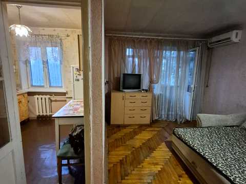 квартира по адресу Независимой Украины ул. (40 лет Советской Украины), 75