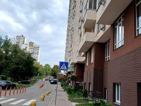 квартира за адресою Польова вул., 73