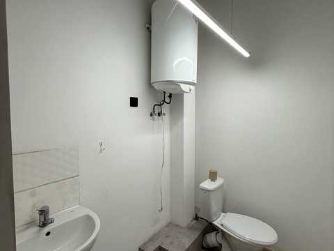 комерційна за адресою Львів, Пасічна вул., 179