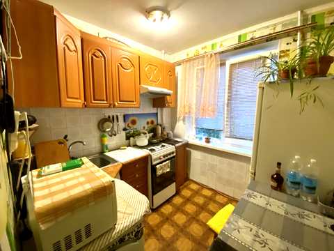 квартира за адресою Андрія Первозванного вул. (Стахурського), 80