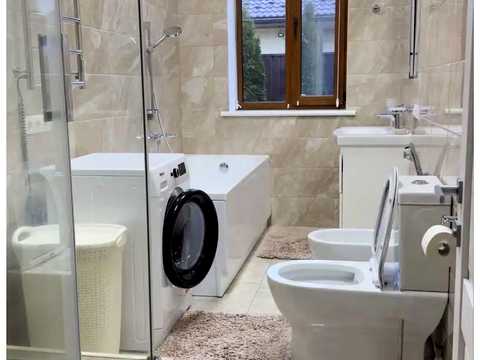 будинок за адресою Центральна вул.