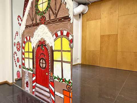 комерційна за адресою Верхній Вал вул., 24
