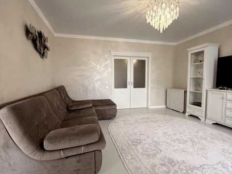 квартира за адресою Петлюри вул. (Купріна), 81