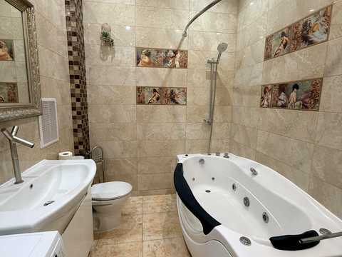 квартира по адресу Французский бульв., 60б