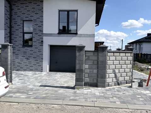 будинок за адресою с. Обарів, Масив Жасминовий, 11