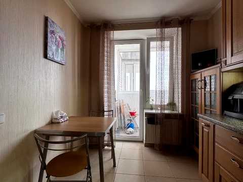 квартира за адресою Писаржевського вул., 7
