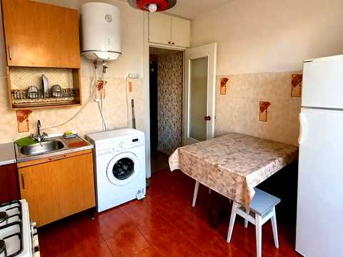 квартира за адресою Леся Курбаса просп., 14
