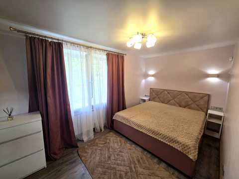 квартира за адресою Науки просп. (Леніна), 61