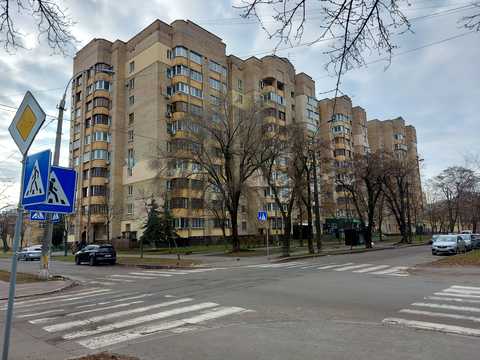 квартира за адресою Новодарницька вул., 6