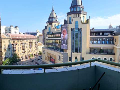 коммерческая по адресу Большая Васильковская ул. (Красноармейская), 9-2