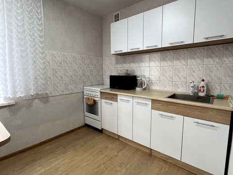 квартира по адресу Островская ул., 2