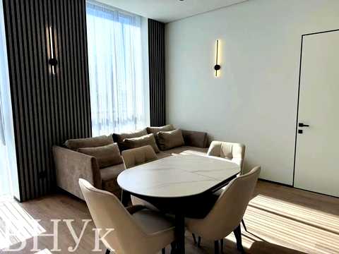 квартира по адресу Воссоединения ул., 21