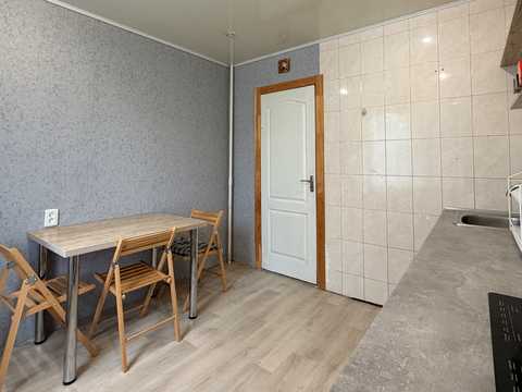 квартира по адресу Штурмова ул., 9