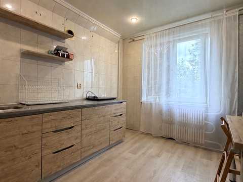 квартира по адресу Штурмова ул., 9