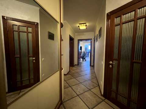 квартира за адресою Свободи бульв., 1