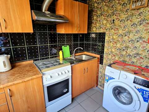 квартира за адресою Гвардійців-Широнінців вул., 52