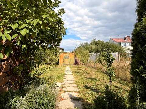 будинок за адресою Центральна, 8