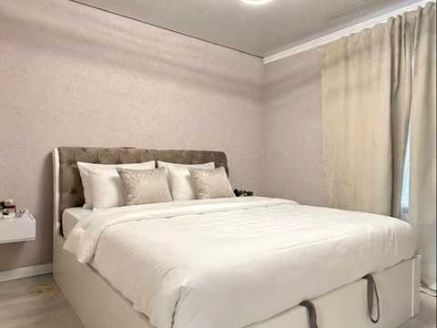 будинок за адресою Центральна, 8
