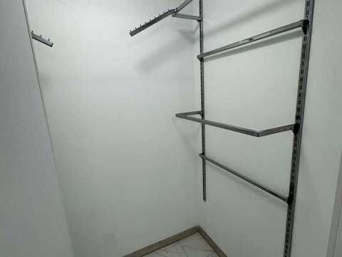 квартира за адресою Щирецька вул., 30