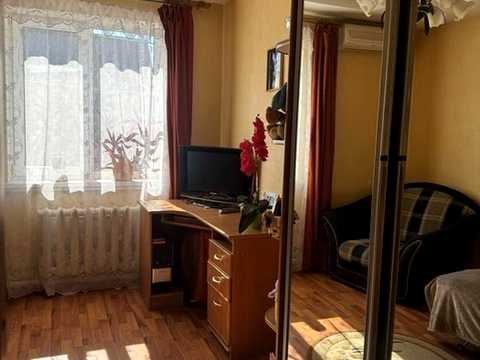 дом по адресу Кутовая