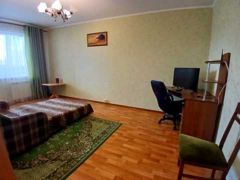 квартира за адресою Степана Олійника вул., 3
