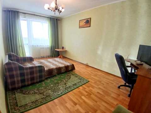 квартира за адресою Степана Олійника вул., 3
