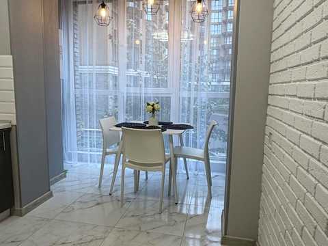 квартира за адресою Миру вул., 4